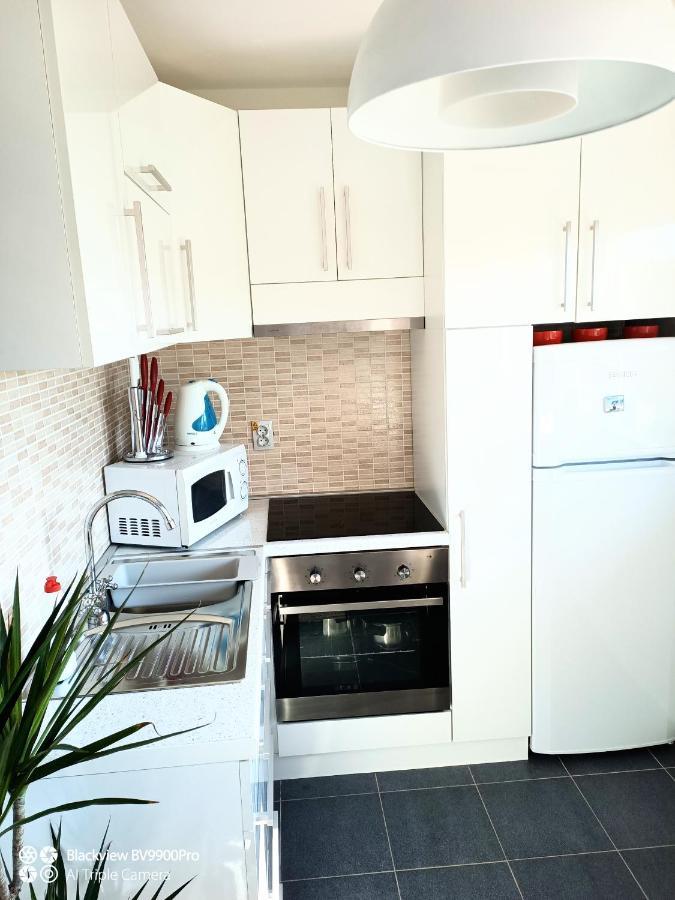 גולובאץ Apartman Bella Vista מראה חיצוני תמונה