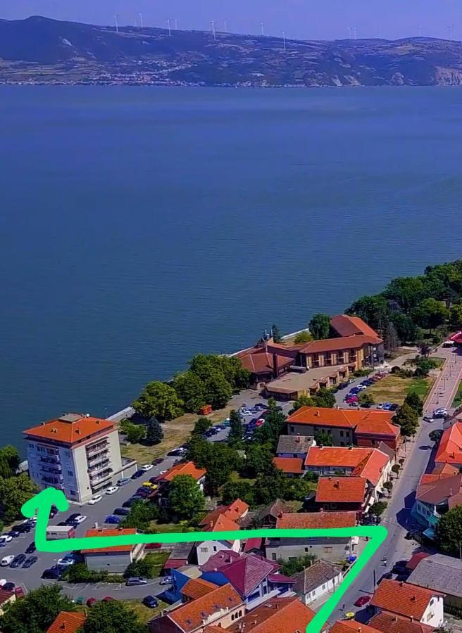 גולובאץ Apartman Bella Vista מראה חיצוני תמונה